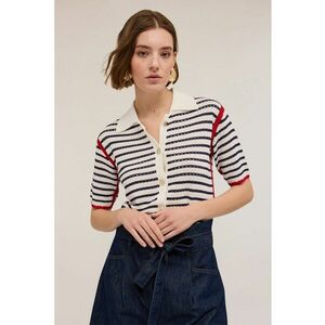 Cardigan cu dungi si nasturi imagine