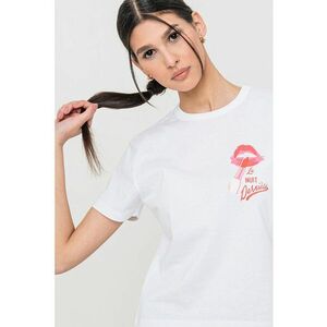 Tricou cu decolteu la baza gatului si imprimeu grafic imagine