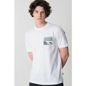Tricou cu decolteu la baza gatului si imprimeu grafic pe piept imagine