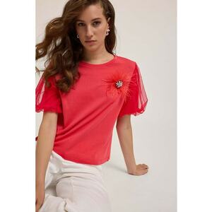Tricou cu aplicatii din pene imagine