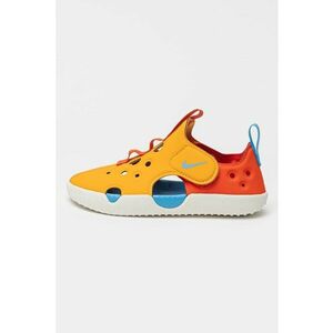 Pantofi cu velcro si decupaje imagine