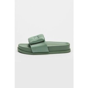 Papuci cu velcro si logo metalic imagine