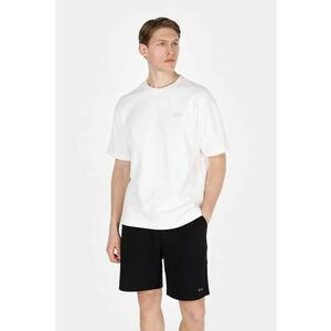 Tricou cu decolteu la baza gatului si imprimeu text imagine