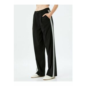 Pantaloni relaxed fit cu talie medie imagine