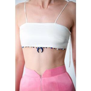Top crop de matase cu margele semipretioase imagine