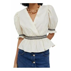 Bluza cu maneci bufante si decolteu petrecut - imagine
