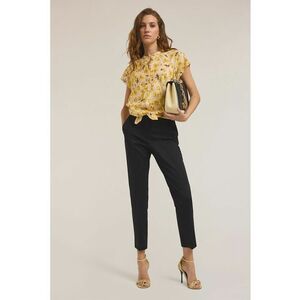 Pantaloni eleganti cu croiala conica imagine