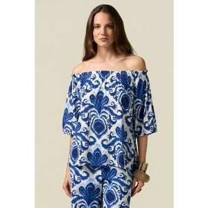 Bluza cu model si decolteu pe umeri imagine