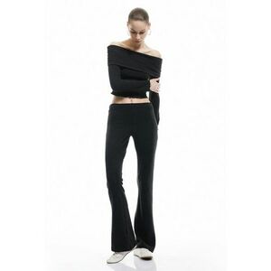Pantaloni slim fit cu talie medie imagine