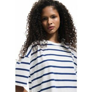 Tricou lejer cu model in dungi si maneci cazute imagine