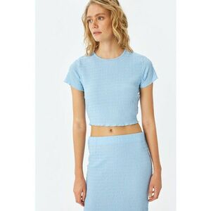 Tricou crop cu volane imagine