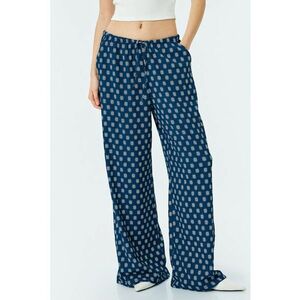 Pantaloni cu croiala ampla si snur de ajustare imagine