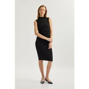 Rochie cambrata - fara maneci imagine