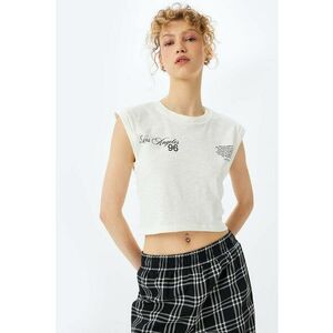 Tricou crop cu imprimeu text imagine
