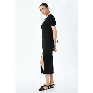 Rochie midi cu decolteu patrat imagine