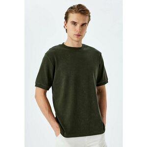 Tricou cu aspect deteriorat imagine