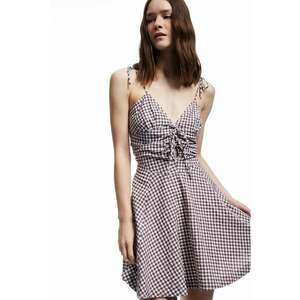 Rochie in carouri cu decolteu in V imagine