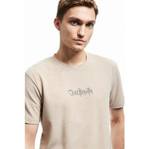 Tricou cu imprimeu text si decolteu la baza gatului imagine