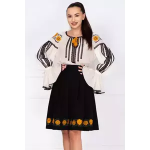 Bluza tip ie alba cu motive traditionale florale galbene imagine