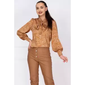 Bluza dama cappuccino cu imprimeu floral si guler tip esarfa imagine