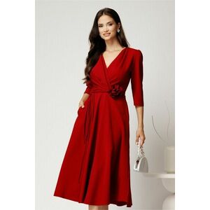 Rochie midi rosie din stofa in clos cu floare in talie imagine