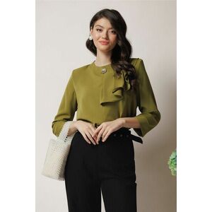 Bluza eleganta din viscoza verde olive cu volan si brosa imagine