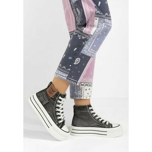 Tenisi inalti dama Kenya negri imagine