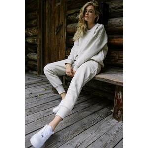 MUUV. Soft Touch femei, culoarea bej, neted imagine