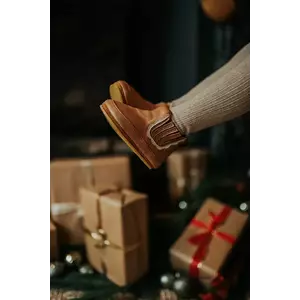 Donsje incaltaminte din piele pentru bebelusi Elfine Booties culoarea maro, 1040200 imagine