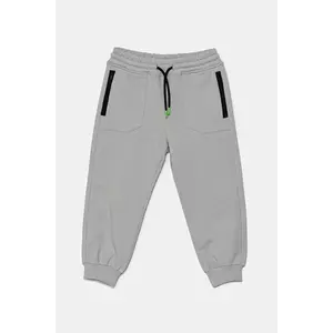 United Colors of Benetton pantaloni de trening din bumbac pentru copii culoarea gri, neted, 3UNIGF04L imagine