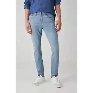 Medicine jeansi barbati imagine