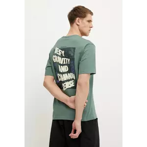 The North Face tricou din bumbac Heritage Graphic Relaxed bărbați, culoarea verde, cu imprimeu, NF0A8C3QHCH1 imagine