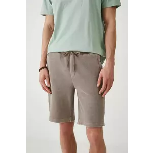 Medicine pantaloni scurti culoarea maro imagine