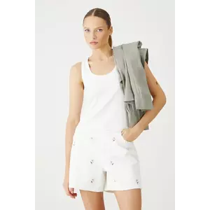 Medicine top culoarea alb imagine