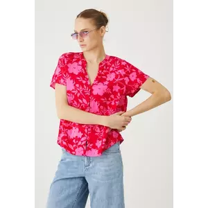 Medicine bluza culoarea rosu, modelator imagine