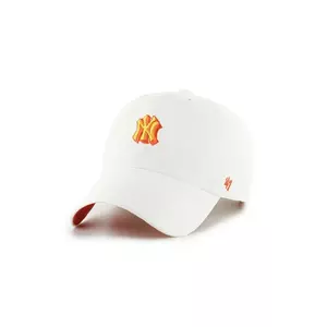 47 brand șapcă de baseball din bumbac MLB New York Yankees culoarea alb, cu imprimeu, B-CHPCU17GWS-WH imagine