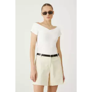 Medicine pantaloni scurti culoarea bej, neted, medium waist imagine