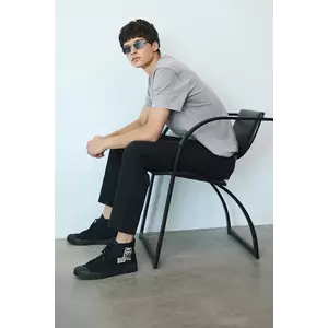 Medicine teniși culoarea negru imagine