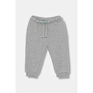 United Colors of Benetton pantaloni de trening din bumbac pentru copii culoarea gri, uni, 3J68GF027 imagine
