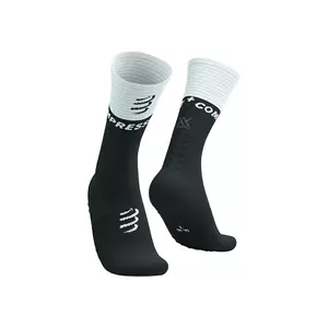 Compressport șosete Mid Compression v2.0 culoarea negru, SQTU354 imagine