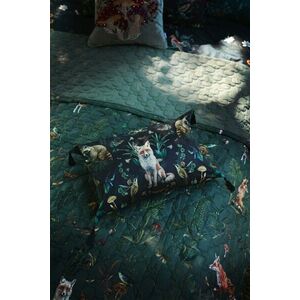 Medicine fata de perna decorativa imagine