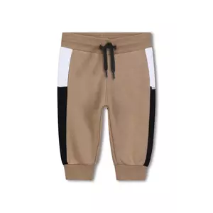 BOSS pantaloni de trening pentru bebeluși culoarea maro, cu imprimeu, J52429 imagine