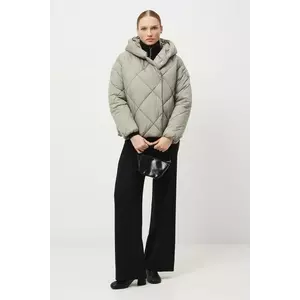 Medicine geaca culoarea verde, de tranzitie imagine