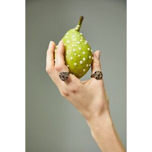 Medicine inel imagine