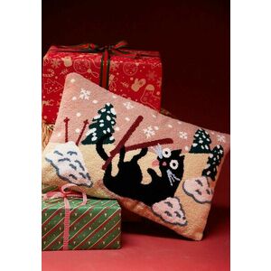 Medicine fata de perna decorativa culoarea bej imagine