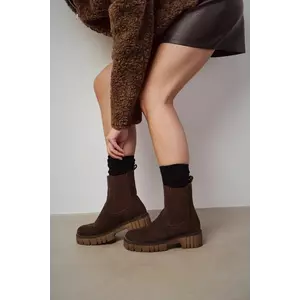 Medicine cizme din piele intoarsa culoarea maro, cu platforma imagine