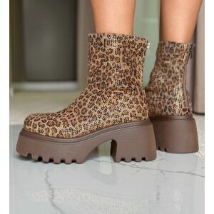 Ghete dama Pyrelle Maro imagine