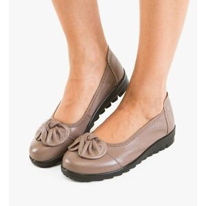 Balerini dama Relya Mov imagine