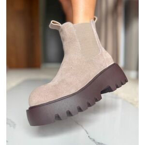 Ghete dama Maymay Gri imagine