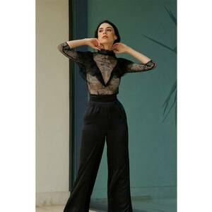 Bluza de dantela cu volane imagine